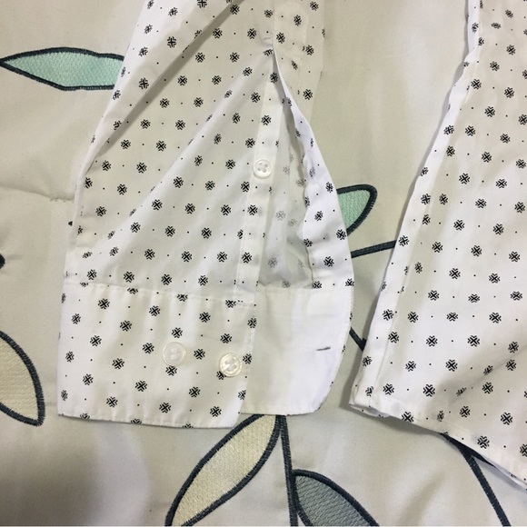 H&M patterned button down, 12 - Picture 2 of 6